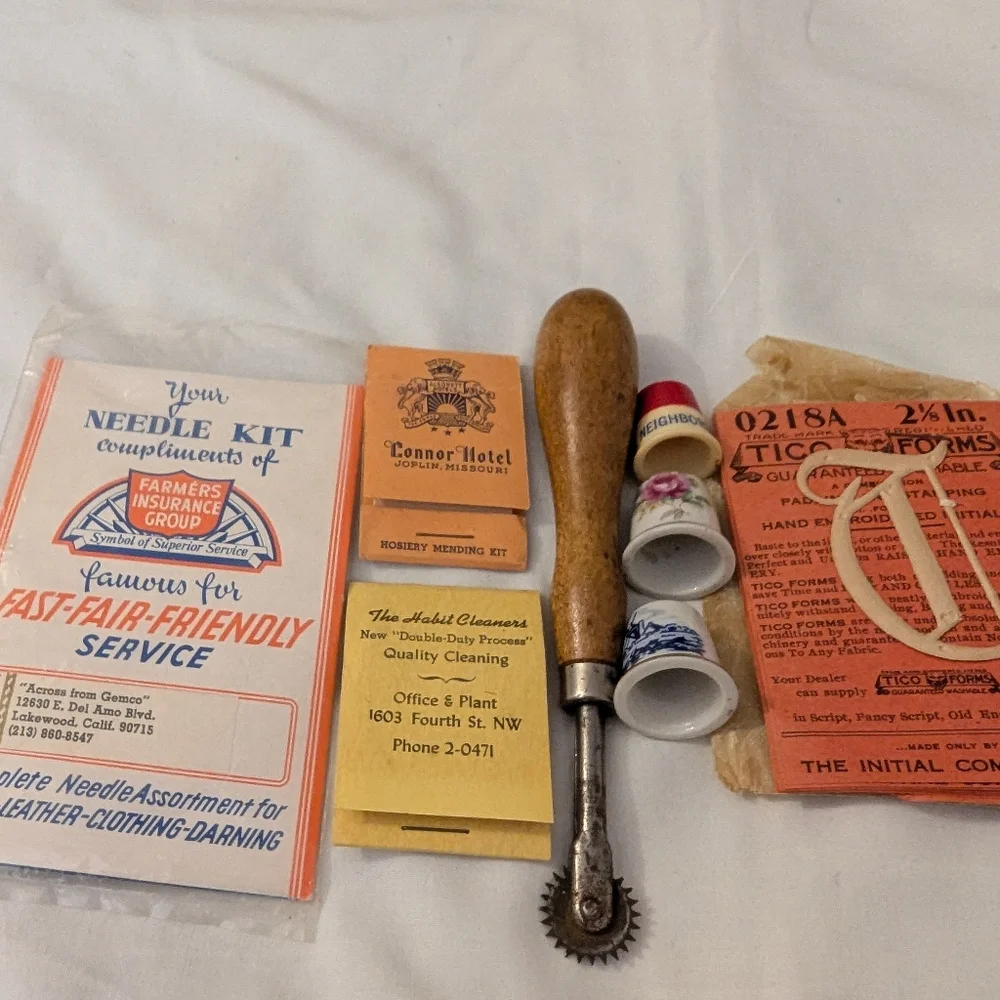 Vintage Sewing Items Lot Of 11 - Picture 1 of 10